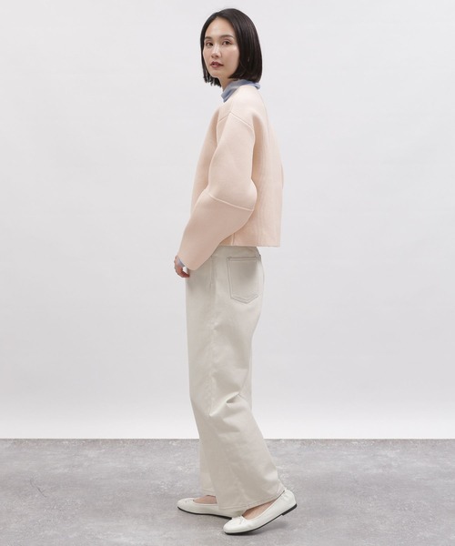 LAKOLE（ラコレ）の「5ゲージランタンスリーブカーディガン / 997332（カーディガン/ボレロ・レディース・アイボリー/ライトベージュ/ネイビー・SMALL/MEDIUM）」の8枚目の写真