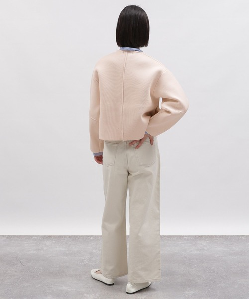 LAKOLE（ラコレ）の「5ゲージランタンスリーブカーディガン / 997332（カーディガン/ボレロ・レディース・アイボリー/ライトベージュ/ネイビー・SMALL/MEDIUM）」の9枚目の写真