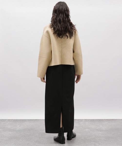 LAKOLE（ラコレ）の「5ゲージランタンスリーブカーディガン / 997332（カーディガン/ボレロ・レディース・アイボリー/ライトベージュ/ネイビー・SMALL/MEDIUM）」の15枚目の写真