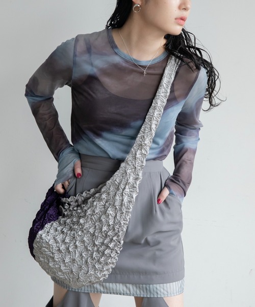 VACANCY（ヴァカンシー）の「バイカラー絞りショルダーバッグ（ショルダーバッグ・レディース・ホワイト×ブラック/ブラック×ブルー/シルバー・FREE）」の22枚目の写真