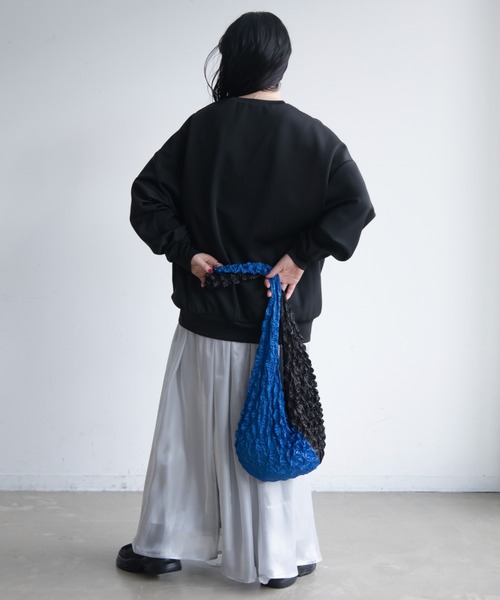 VACANCY（ヴァカンシー）の「バイカラー絞りショルダーバッグ（ショルダーバッグ・レディース・ホワイト×ブラック/ブラック×ブルー/シルバー・FREE）」の19枚目の写真