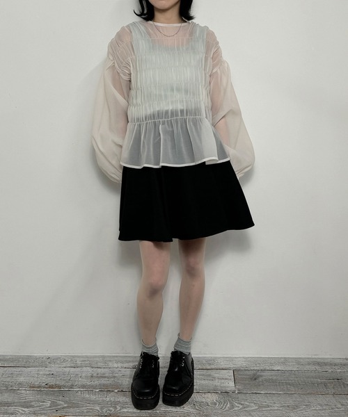 NICOLE CLUB(ニコル クラブ)の「【WEB限定】ワッシャーシアーブラウス(シャツ/ブラウス・レディース・オフホワイト/ブラック・MEDIUM)」の19枚目の写真
