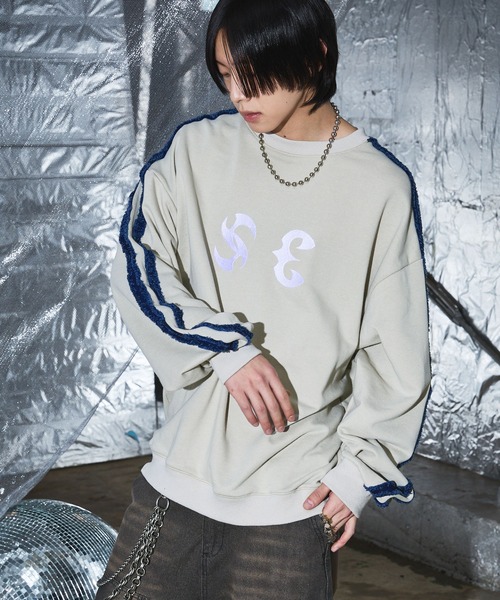 SAVEDGE（セーベッジ）の「LOOSE FRINGE LINE METAL LOGO SWEAT/ルーズフリンジラインメタルロゴスウェット（スウェット・メンズ・グレー/チャコール・L/M）」の8枚目の写真