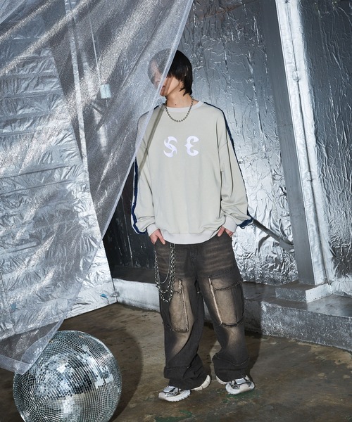 SAVEDGE（セーベッジ）の「LOOSE FRINGE LINE METAL LOGO SWEAT/ルーズフリンジラインメタルロゴスウェット（スウェット・メンズ・グレー/チャコール・L/M）」の15枚目の写真