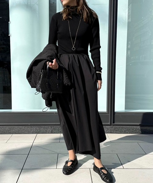 AnriettMusee（アンリエットミュゼ）の「フロントジップ