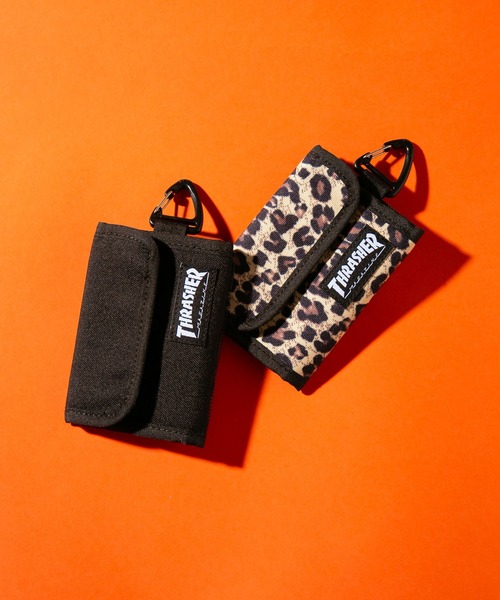 THRASHER（スラッシャー）の「【THRASHER/スラッシャー】カラビナ付き2つ折りウォレット（財布・メンズ・ブラック/ライトブラウン・FREE）」の6枚目の写真