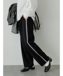 サイドラインパンツ