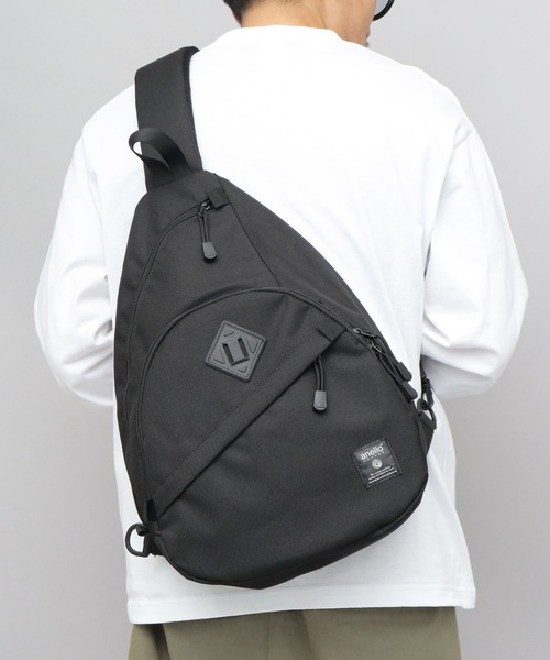 HC ハイキャパシティ 撥水加工 大容量 スリング クロスボディバッグ