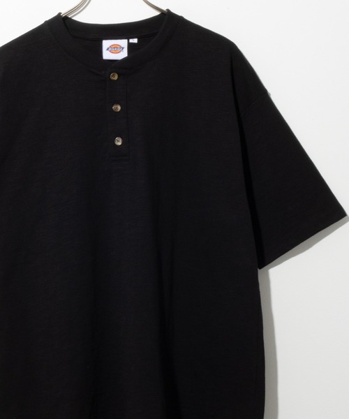 Dickies(ディッキーズ)の「Dickies スラブヘンリーネック半袖Tシャツ(Tシャツ/カットソー・メンズ・ネイビー/ブラック/ホワイト・M/XL/L/S/XXL)」の2枚目の写真