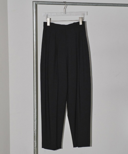 TODAYFUL（トゥデイフル）の「TODAYFUL Highwaist Tuck Trousers