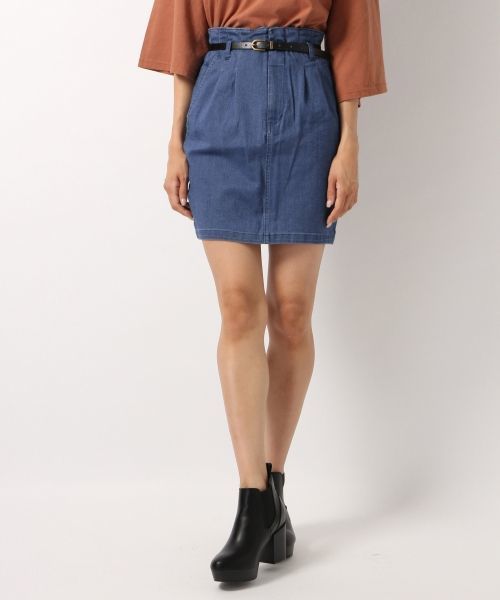 Heather（ヘザー）の「15FWベルトツキコクーンスカート　568418（スカート・レディース・ブルー/ネイビー/カーキ/ブラック/レッド系その他/ホワイト×ブラック・SMALL/MEDIUM）」の6枚目の写真