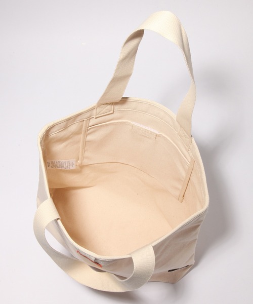 NEW ERA（ニューエラ）の「【UNIVERSAL OVERALL/ユニバーサルオーバーオール】x【NEWERA/ニューエラ 】キャンバスコットン トートバッグ（トートバッグ・メンズ・アイボリー・FREE）」の9枚目の写真