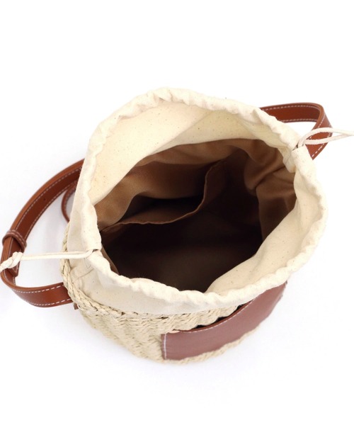 MIAN (ミアン)の「【MIAN】ドッキングペーパーショルダーバッグ ドロスト レザー コンビ 巾着 ペーパー 筒形 /2244-500-1(ショルダーバッグ・レディース・ブラウン/グレー/ブラック・FREE)」の9枚目の写真