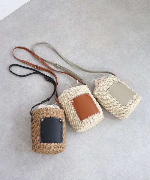 MIAN (ミアン)の「【MIAN】ドッキングペーパーショルダーバッグ ドロスト レザー コンビ 巾着 ペーパー 筒形 /2244-500-1(ショルダーバッグ・レディース・ブラウン/グレー/ブラック・FREE)」の13枚目の写真