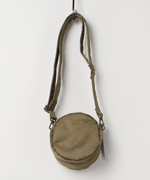 beautiful people（ビューティフルピープル）の「beautiful people POTRxbp shoulder bag in nylon twill 1415612001（ショルダーバッグ・メンズ・グリーン/グレー/ホワイト・FREE）」の21枚目の写真