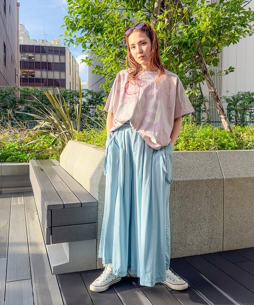 niko and...（ニコアンド）の「[MODE NORM CORE]リヨセルデニムボリュームパンツ（デニムパンツ・レディース・ライトブルー/ブラック/インディゴブルー・MEDIUM/LARGE）」の8枚目の写真