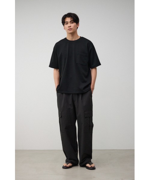 AZUL by moussy(アズールバイマウジー)の「ステッチデザインポケットTシャツ(Tシャツ/カットソー・メンズ・ホワイト/ブラック/グレー・MEDIUM/LARGE)」の16枚目の写真