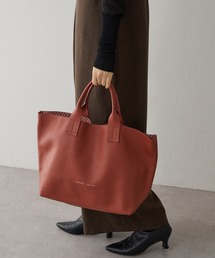 IACUCCI イアクッチ　オペラ　レザー　トート　レッド 美品】イアクッチ IACUCCI オペラ トートバッグレッド