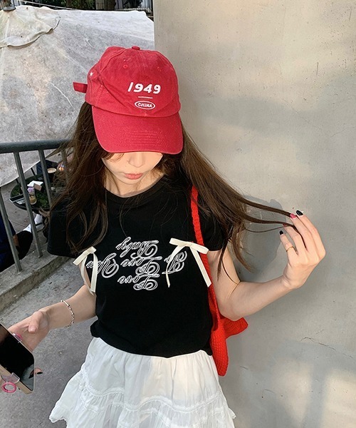 gossip!ロサンゼルス(ゴシップロサンゼルス)の「サテンリボンつきロゴ半袖Tシャツ(Tシャツ/カットソー・レディース・ブラック/オフホワイト・FREE)」の3枚目の写真