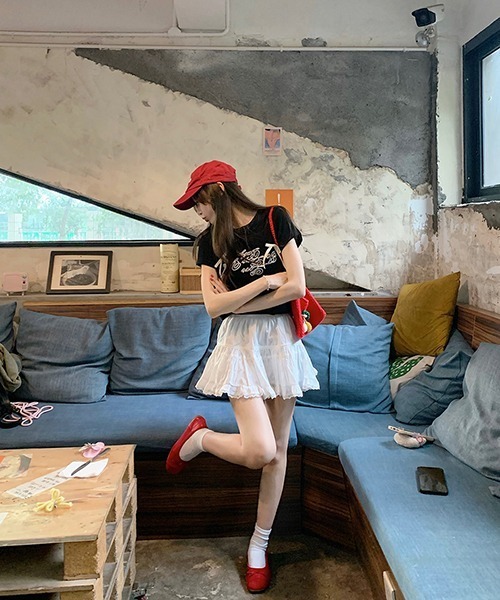 gossip!ロサンゼルス(ゴシップロサンゼルス)の「サテンリボンつきロゴ半袖Tシャツ(Tシャツ/カットソー・レディース・ブラック/オフホワイト・FREE)」の12枚目の写真