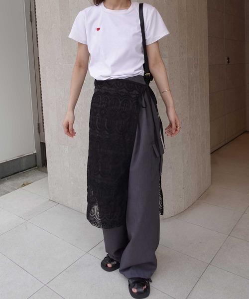 【関税込み】Rohe ホワイト 刺繍 オーガンザ ミディアムスカート オーガンジー刺繍ロングスカート |【公式】Chestyオンラインショップ