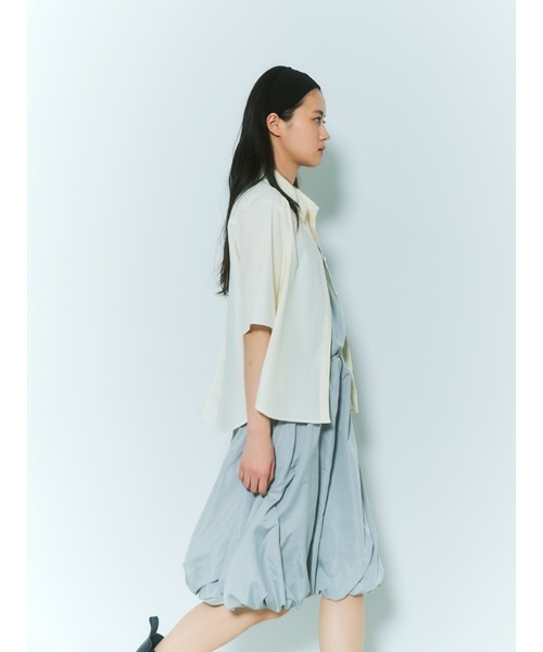 CHAROL（シャロル）の「バルーンキャミワンピース（ワンピース・レディース・ブラック/グレー・FREE）」の3枚目の写真