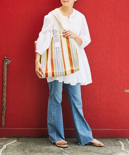 FREAK'S STORE（フリークスストア）の「STRIPE TOTE BAG L / インド ストライプ トートバッグ L（ショルダーバッグ・レディース・グリーン/ブルー/レッド・ONE SIZE）」の11枚目の写真