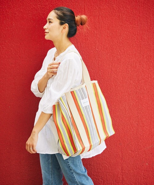 FREAK'S STORE（フリークスストア）の「STRIPE TOTE BAG L / インド ストライプ トートバッグ L（ショルダーバッグ・レディース・グリーン/ブルー/レッド・ONE SIZE）」の10枚目の写真