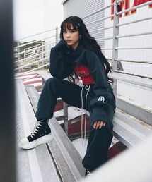 mint.（ミント）の「cropped hoodie（パーカー）」