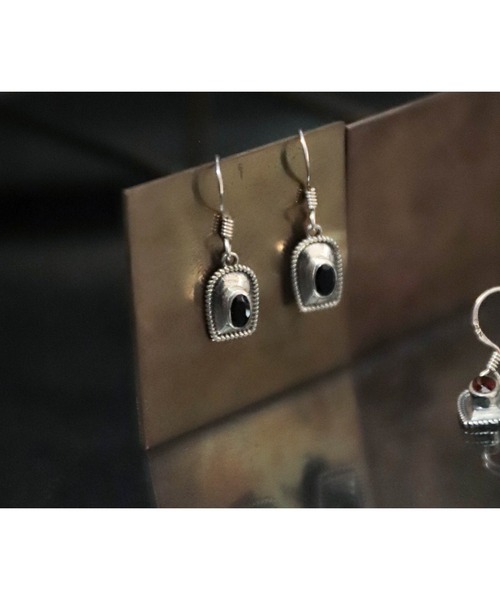 Jewel closet by L&Co. ピアス K10 Birthday 1粒 カラーストーン