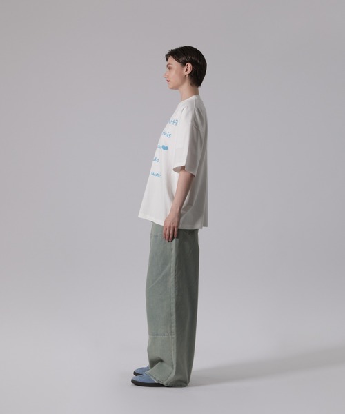 ONCILY（オンシェリー）の「BIG LOGO T-SHIRT / ビッグロゴTシャツ（Tシャツ/カットソー・メンズ・ブラック/ネイビー/オフホワイト・LARGE/MEDIUM/SMALL）」の10枚目の写真
