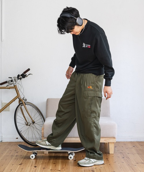 kaoyorinakami（カオヨリナカミ）の「punchbike sweat / パンチバイクスウェット（スウェット・メンズ・ブラック/グレー/グリーン・X-SMALL/SMALL/MEDIUM/LARGE/X-LARGE）」の9枚目の写真