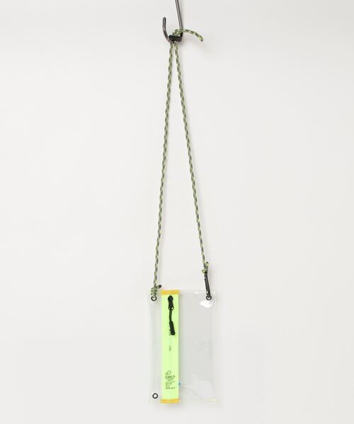 KAKSI(カクシ)の「KAKSI 2wayクリアサコッシュ(ショルダーバッグ・メンズ・オレンジ系/カーキ系/ブラック系/パープル系/グレー系/イエロー系・F)」の7枚目の写真