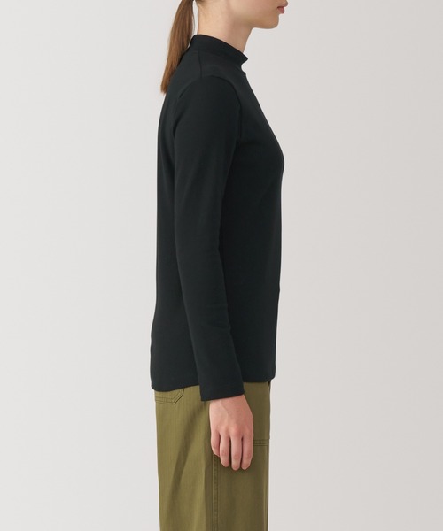 無印良品(ムジルシリョウヒン)の「婦人 起毛フライス編みハイネック長袖Tシャツ(Tシャツ/カットソー・レディース・ホワイト系/ブラック/ピンク/ライトグレー/ホワイト/ブラック系・XL/L/M/S)」の21枚目の写真