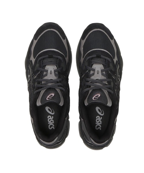 ASICS(アシックス)の「GEL-NYC 1201A789.020(スニーカー・メンズ・グレー・28.0cm/27.5cm/27.0cm/26.5cm/24.5cm/24.0cm/28.5cm/23.5cm/26.0cm/29.0cm/23.0cm/22.5cm/25.0cm/29.5cm)」の4枚目の写真