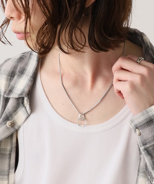 blatto(ブラット)の「blatto/ブラット 925シルバートップ サングラスかけ GLASSES HOLDER ネックレス bla-necklace-00400 メンズ 夏物 夏服(ネックレス・メンズ・シルバー系その他5/シルバー系その他3/シルバー系その他6/シルバー系その他4/シルバー系その他2/シルバー系その他7/シルバー系3/シルバー系4/シルバー系5/シルバー系6/シルバー系7/シルバー系8/シルバー系9/A・ONE SIZE/FREE)」の8枚目の写真
