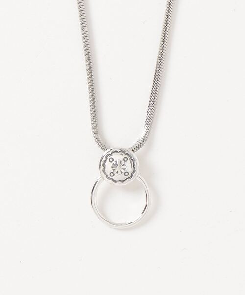 blatto(ブラット)の「blatto/ブラット 925シルバートップ サングラスかけ GLASSES HOLDER ネックレス bla-necklace-00400 メンズ 夏物 夏服(ネックレス・メンズ・シルバー系その他5/シルバー系その他3/シルバー系その他6/シルバー系その他4/シルバー系その他2/シルバー系その他7/シルバー系3/シルバー系4/シルバー系5/シルバー系6/シルバー系7/シルバー系8/シルバー系9/A・ONE SIZE/FREE)」の20枚目の写真