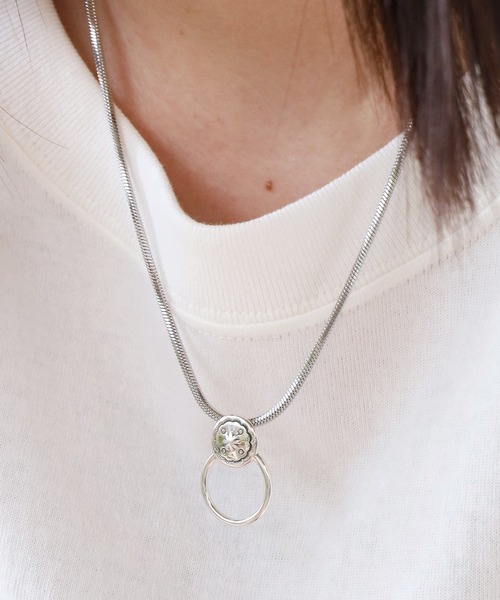 blatto(ブラット)の「blatto/ブラット 925シルバートップ サングラスかけ GLASSES HOLDER ネックレス bla-necklace-00400 メンズ 夏物 夏服(ネックレス・メンズ・シルバー系その他5/シルバー系その他3/シルバー系その他6/シルバー系その他4/シルバー系その他2/シルバー系その他7/シルバー系3/シルバー系4/シルバー系5/シルバー系6/シルバー系7/シルバー系8/シルバー系9/A・ONE SIZE/FREE)」の22枚目の写真