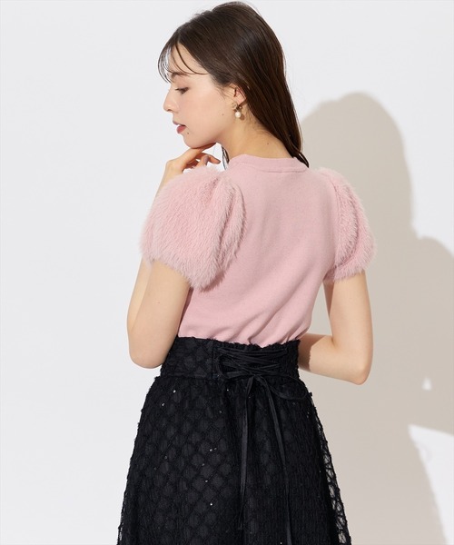 SWINGLE（スウィングル）の「ふわふわフェザースリーブラメニットプルオーバー（ニット/セーター・レディース・ブルー/アイボリー/カーキ/ブラック/ピンク・FREE）」の14枚目の写真