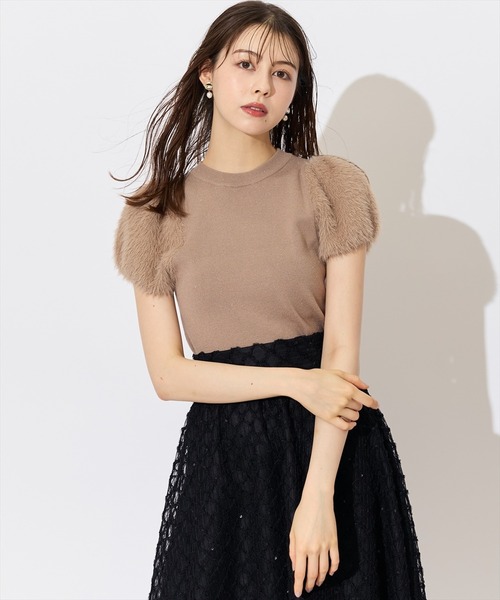 SWINGLE（スウィングル）の「ふわふわフェザースリーブラメニットプルオーバー（ニット/セーター・レディース・ブルー/アイボリー/カーキ/ブラック/ピンク・FREE）」の17枚目の写真