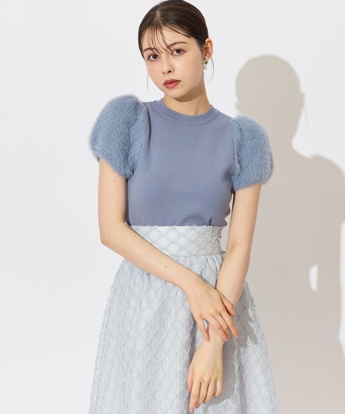 SWINGLE（スウィングル）の「ふわふわフェザースリーブラメニットプルオーバー（ニット/セーター・レディース・ブルー/アイボリー/カーキ/ブラック/ピンク・FREE）」の20枚目の写真