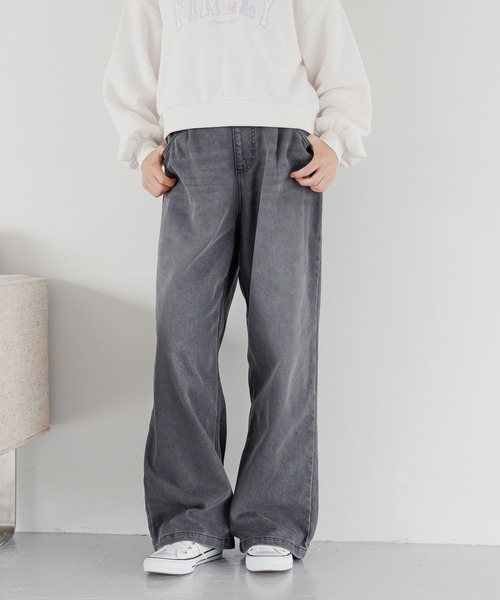 GLOBAL WORK(グローバルワーク)の「裏起毛ワイドデニム/147483(デニムパンツ・キッズ・ブルー/ブラック・130cm/140cm/150cm/160cm)」の2枚目の写真