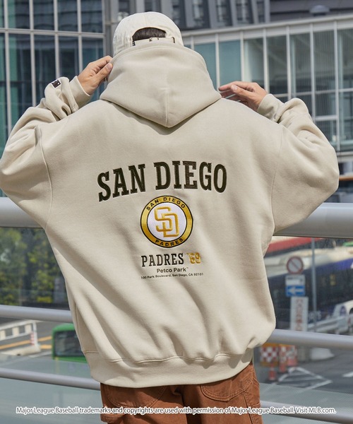 【別注】 MLB公式 ドジャース ロゴ刺繍バックデザイン裏起毛フーディーパーカー MLB パーカー MLB/メジャーリーグベースボール 別注 ロゴ刺繍
