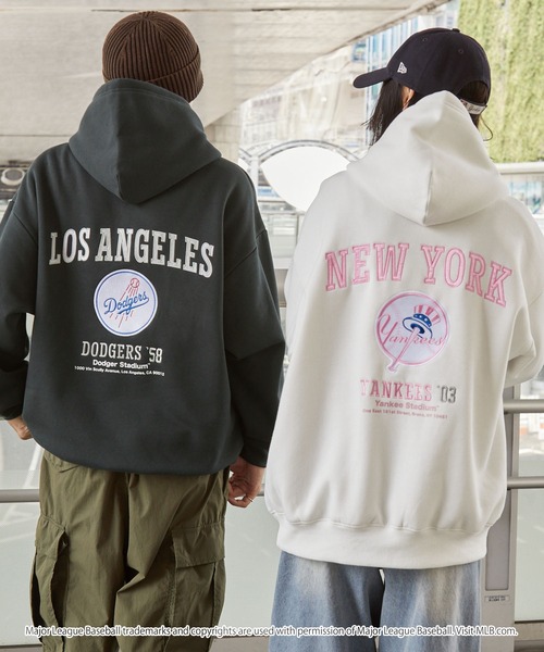 ハンブレッダーズ　パーカー　XLサイズ ハンブレッダーズ Mサイズ ロゴ刺繍 ビックシルエットパーカー