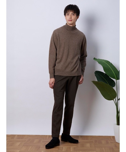 TRANS CONTINENTS(トランスコンチネンツ)の「TRANS CONTINENTS 無染色タートルネックニット ブラウン/ベージュ 【洗える】(ニット/セーター・メンズ・ブラウン/ベージュ・L/M)」の5枚目の写真