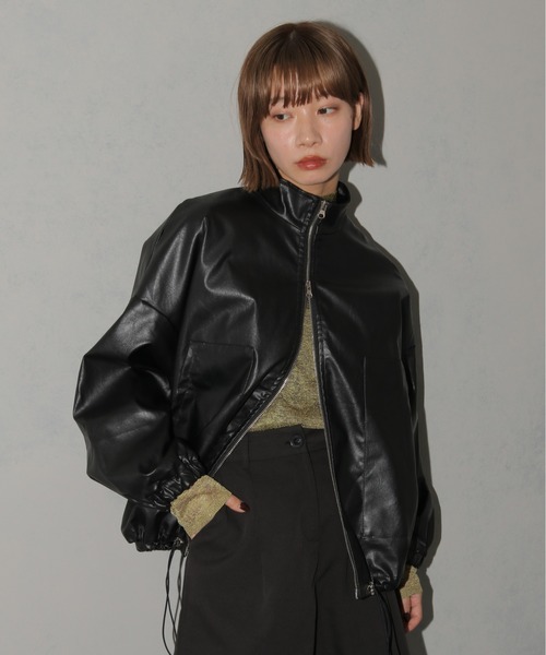 cheriella（シェリエラ）の「【cheriella】サイドドロストレザーライクビッグブルゾン（ブルゾン・レディース・ブラック・FREE）」の10枚目の写真