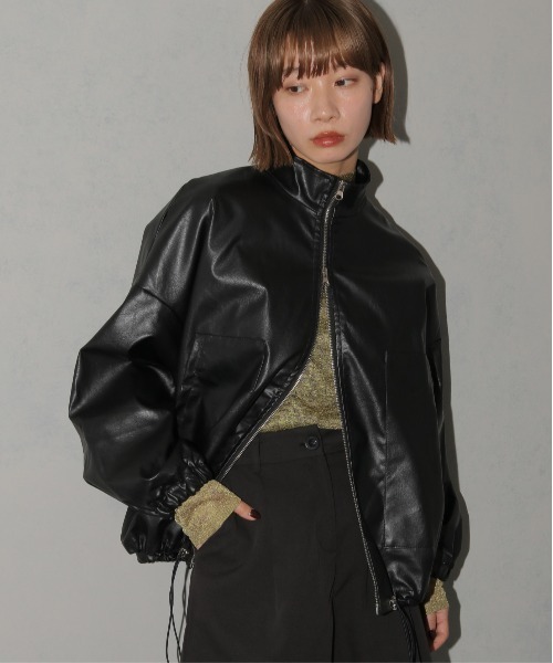 cheriella（シェリエラ）の「【cheriella】サイドドロストレザーライクビッグブルゾン（ブルゾン・レディース・ブラック・FREE）」の20枚目の写真