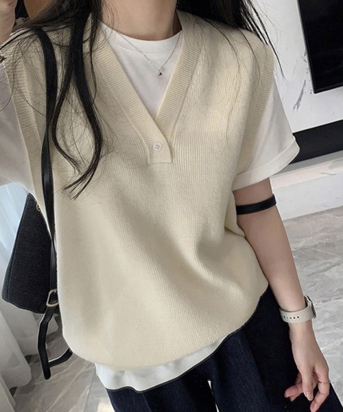 Miniministore(ミニミニストア)の「ニットベスト レディースチョッキ 重ね着(ベスト・レディース・アイボリー/チャコールグレー/ダークベージュ/ネイビー/グレー/グリーン/ワインレッド・FREE)」の2枚目の写真