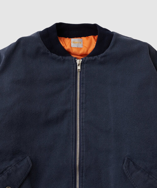 WHO'S WHO gallery（フーズフーギャラリー）の「【UNISEX/ユニセックス】KOOKY'N ダックMA1（MA-1・メンズ・ネイビー/ブラック・LARGE）」の16枚目の写真