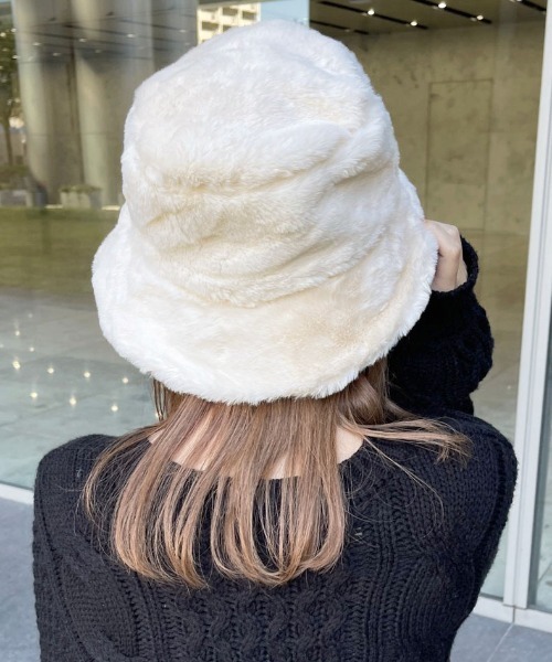 apres jour（アプレジュール）の「【apres jour×ARIAZ】ファーバケットハット（ハット・レディース・モカ/ブラック/アイボリー・FREE）」の4枚目の写真